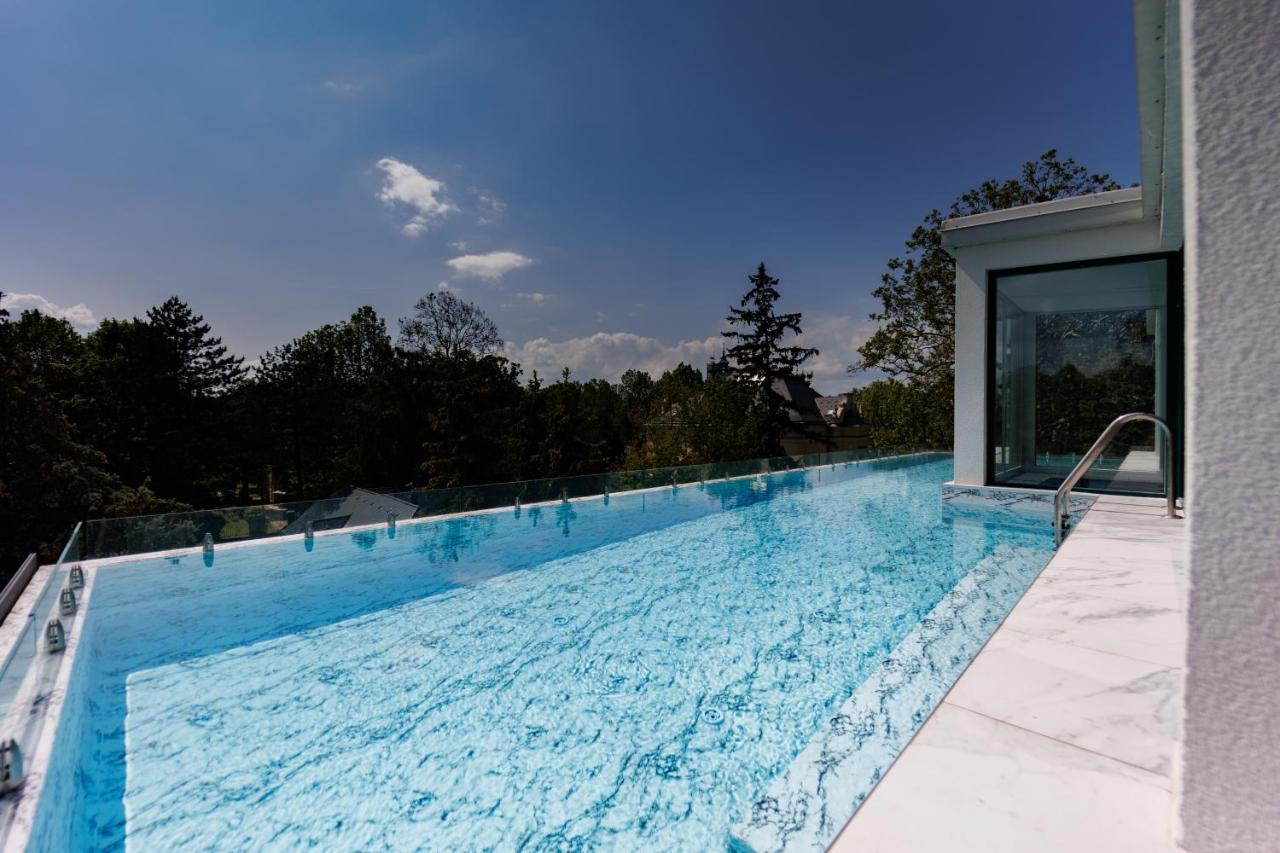 Villa Bauhaus Wellness Apartman Fsz. 1 Siófok Buitenkant foto